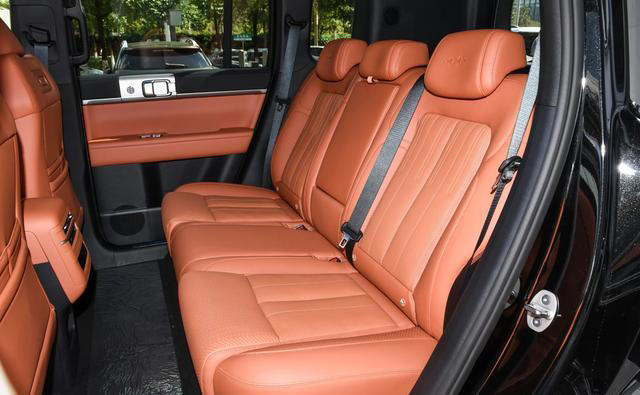 不到20万的新能源中大型SUV，银河M9和钛7谁更值？该怎么选？