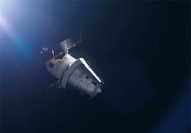 28名航天员转入地下，美国NASA慌了？中方交底：月球驿站已锁死