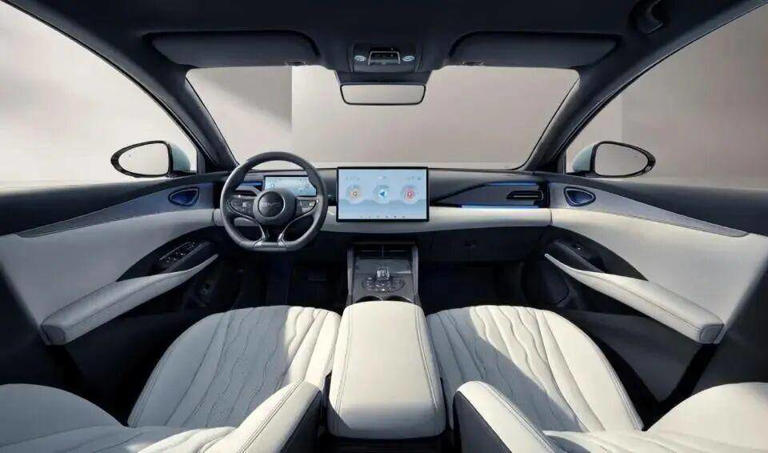 捡漏了！比亚迪海豹06旅行版，续航1500km，从近13万降到11万多