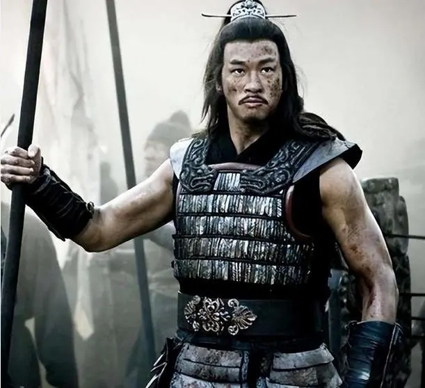 《逐玉》大结局爆火，意外让何润东版项羽翻红，网友直呼比粉底液将军强太多