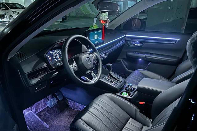 18万变13万！本田皓影自断后路，第四代混动+8155芯片，没对手