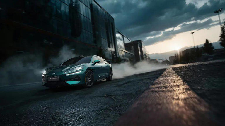 全新腾势Z9GT：以“续航、快充、操控”为刃，剑指中国车市新巅峰