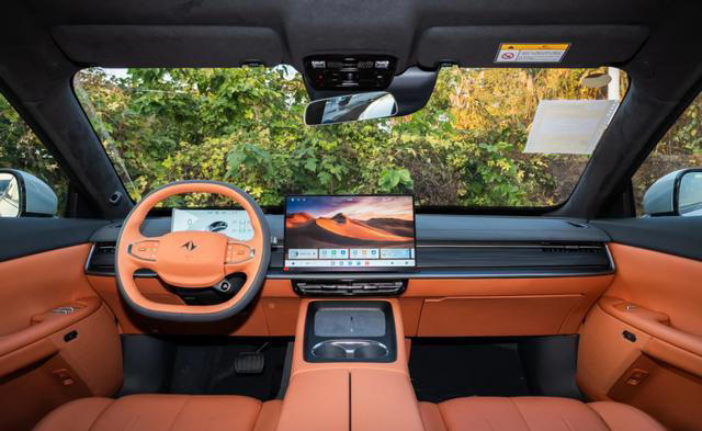 标配激光雷达，搭载赛道底盘，15万级轿跑市场迎来新选择