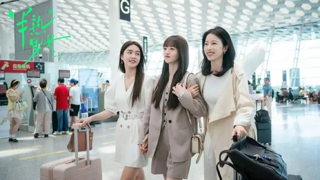 又入坑了！ 初恋脸女神田曦薇5大必看时装剧，甜妹天花板的少女感太欠追！