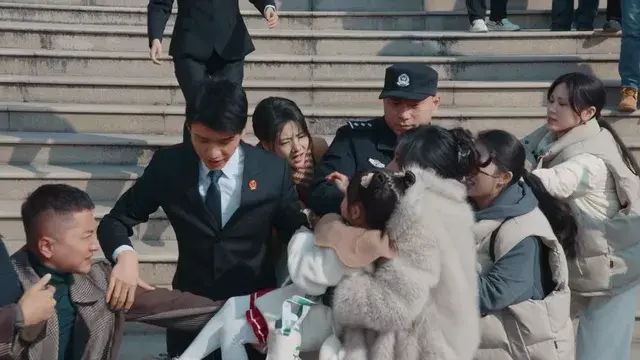 央视新剧爆火! 家事法庭戳中万千家庭