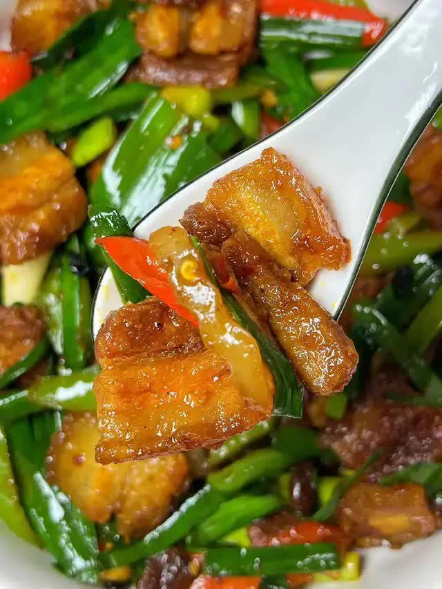 每次做这3道小炒菜家里米饭就不够吃，香而不腻口感丰富，真下饭