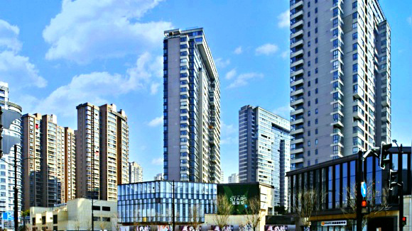 上海地产拟转让浦东后滩两宗宅地及黄浦新闸路二期城市更新项目