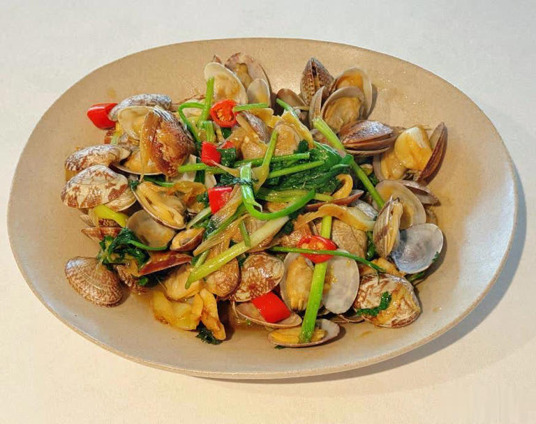 青岛美食探秘：揭秘十大经典美味，您尝过哪些？