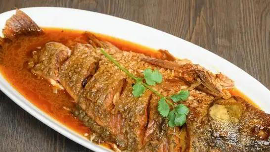 “最”去鱼腥味的4大香料，一条鱼放3克，鱼肉出锅鲜香无腥味！