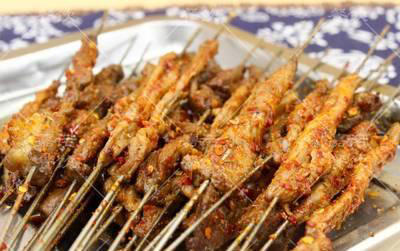 动物油和植物油，哪种更健康？吃油也有讲究，注意4个小细节