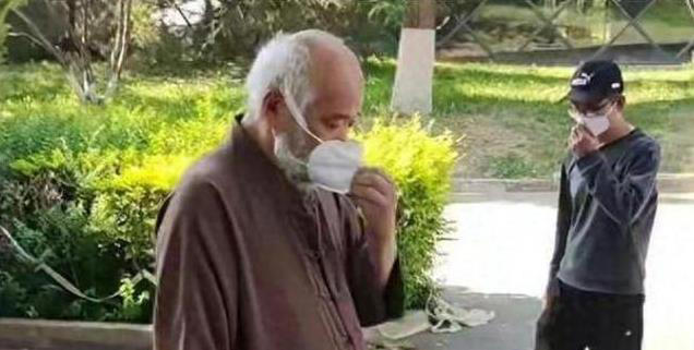 李琦：一生沉迷酒色，健康渐毁，却活得潇洒自如，究竟为何？