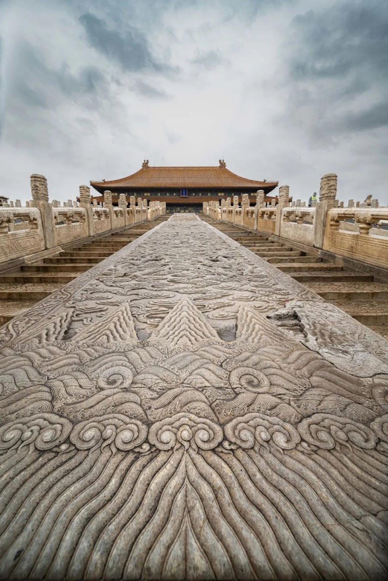 花700多年画出一条线，用中式色彩惊艳世界