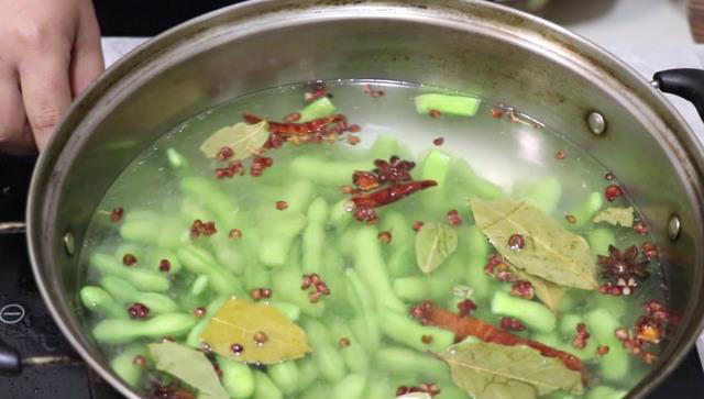 大量上市！钾是香蕉18倍，建议中老年多吃这3样，手脚利索精神足