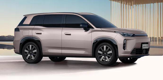 10 万买 1000km+ “ 爆款 ” 新车，也就这 2 款里选了！