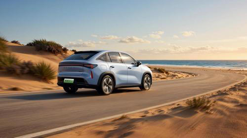 10 万买 1000km+ “ 爆款 ” 新车，也就这 2 款里选了！