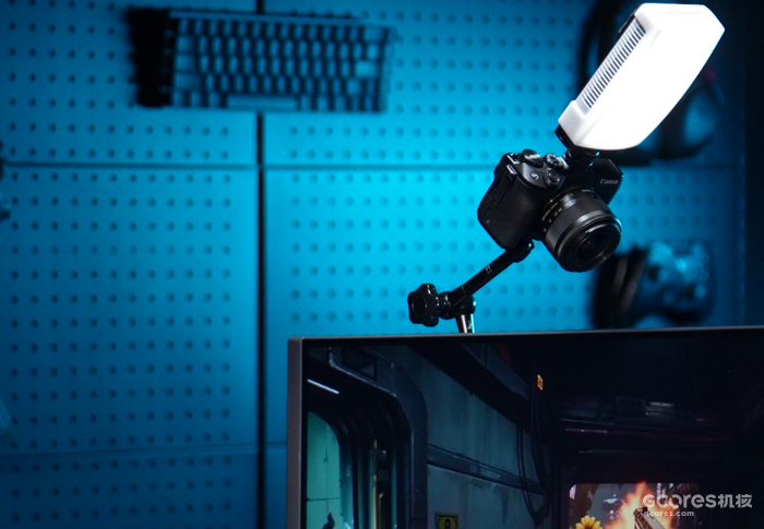 一屏全能，无需取舍！华硕ROG XG27UCGR显示器测评