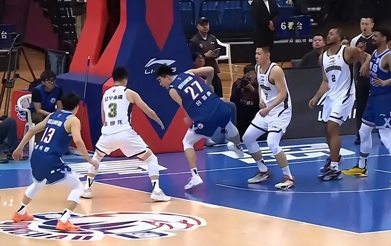 鏖战双加时! CBA四冠王失绝平罚篮2分惜败，35分钟0分卧底曝光