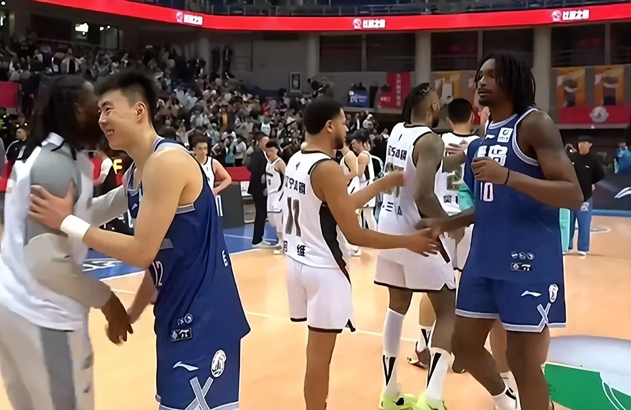 鏖战双加时! CBA四冠王失绝平罚篮2分惜败，35分钟0分卧底曝光
