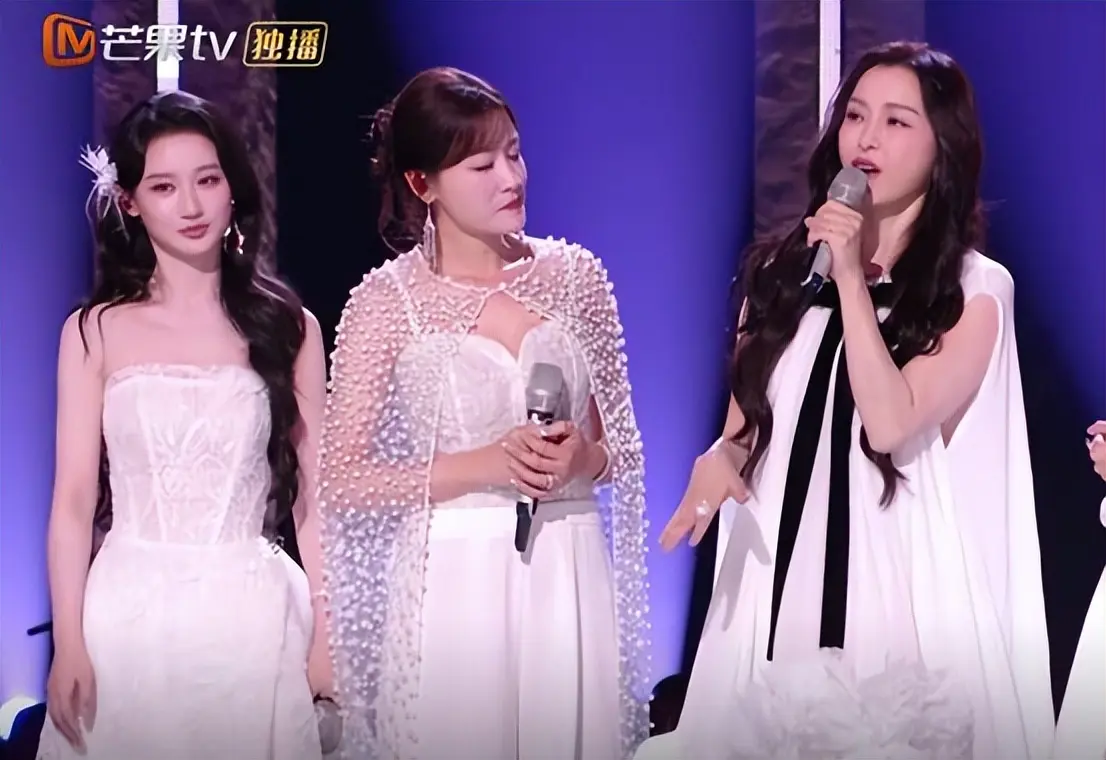 还没翻红就翻车了，这2位“浪姐”证明，有的女星不火是有原因的