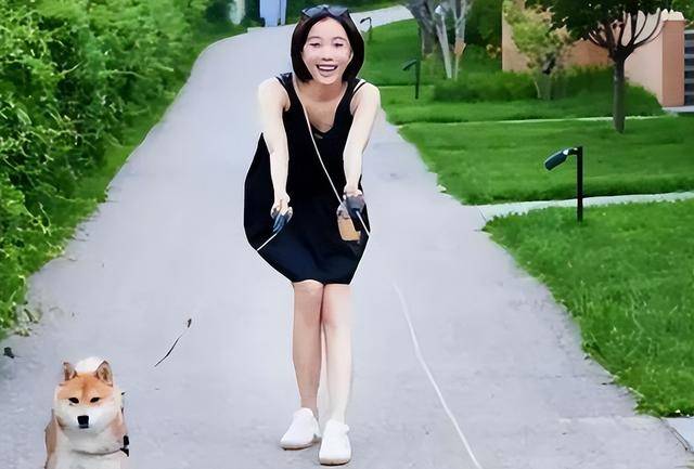 王珞丹现状，搬进深山生活，母亲不再催婚，41岁和两只狗相依为命