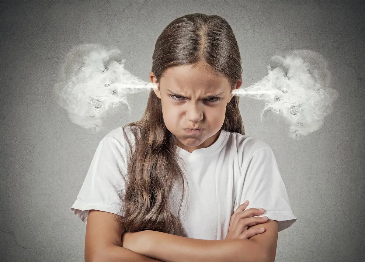 一人生气真的会害三代? 科学家：你的愤怒，正在改写子孙的基因
