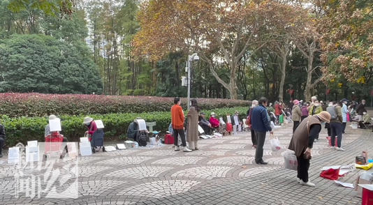 ����������ޣ�Ů�����׽�ʶ�Ϻ����ӣ�����ج�εĿ�ʼ���������Ҳ�������������ƺ�