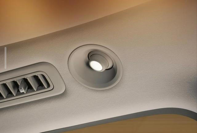 豪华旗舰SUV“价格屠夫”来袭！零跑D19，能否放下“屠刀”？