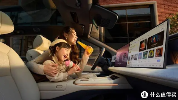 日产“大沙发”成精了？东风日产NX8这波反向操作，有点意思