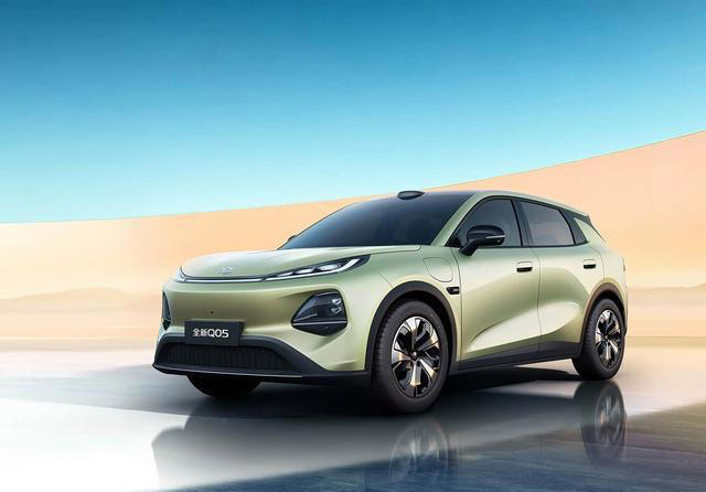 长安要崛起了！全新SUV配激光雷达，关键价格不到10万，又要火了