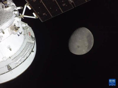 �Ի����������¹��������޲���ͻ���ѹأ�NASA��SpaceX��������³�