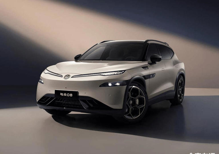 这才是最强大众！与众08配保时捷同款空悬，底盘稳得不像话