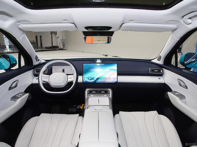 售12.99万起 奇瑞风云T9L上市 中型SUV/1.5T插混 综合续航2000km