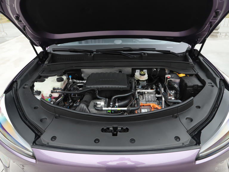 售12.99万起 奇瑞风云T9L上市 中型SUV/1.5T插混 综合续航2000km