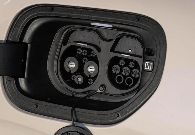 最大续航905km，新款极氪007上市，是否值得入手？