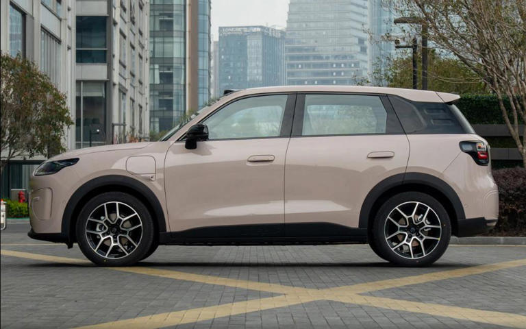 代步车也能不将就，8万级能给你激光雷达，零跑A10全方位解析！