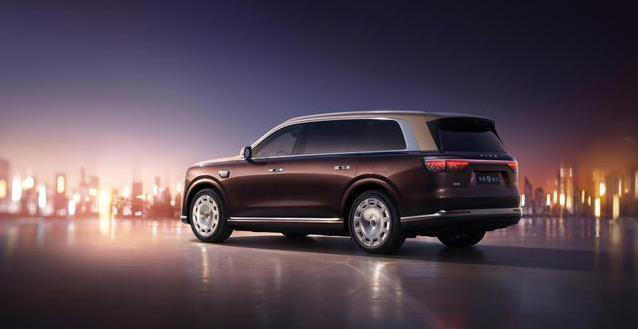 全新问界M9首发亮相，六颗激光雷达带来哪些驾驶新变化？