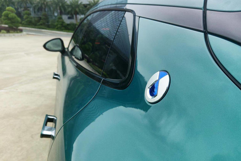 颠覆性能与豪华的边界 腾势Z9 GT如何用科技重塑豪华GT？