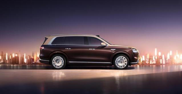 全新问界M9首发亮相，六颗激光雷达带来哪些驾驶新变化？