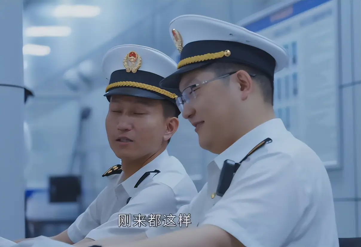 悬疑新剧《金关》开播!看完2集我要说：央视这回淘到宝了