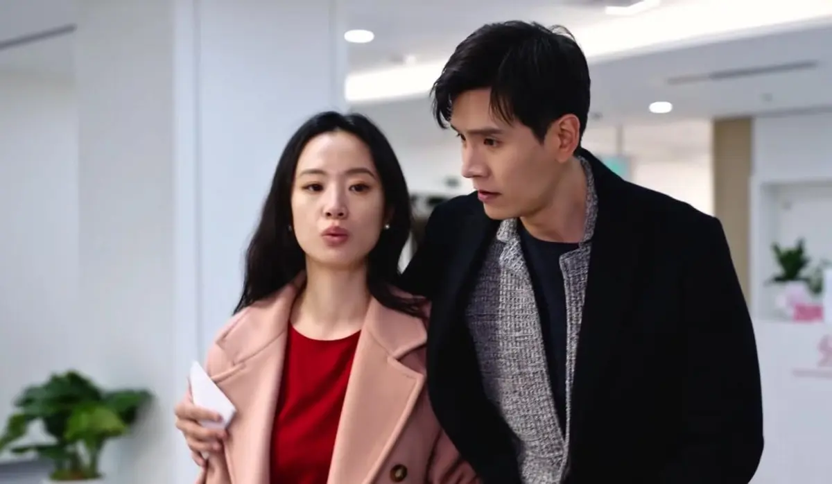 《蜜语纪》审美让人疑惑，长得惊艳的演原配，长得一般的演情妇