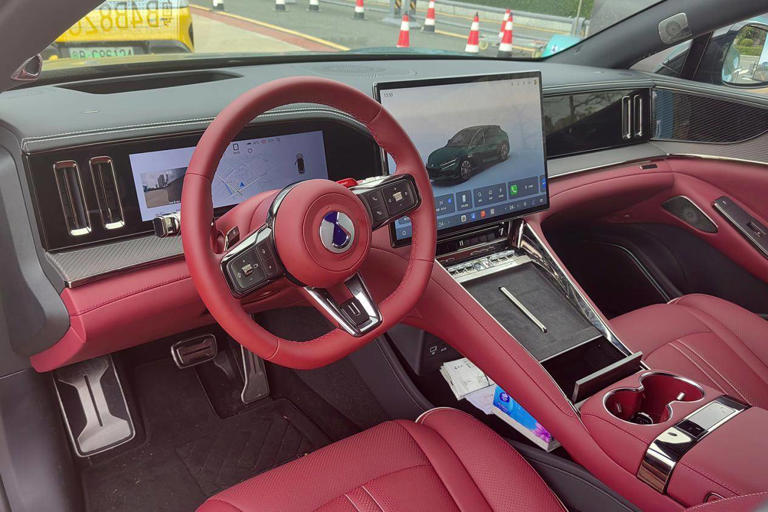 颠覆性能与豪华的边界 腾势Z9 GT如何用科技重塑豪华GT？