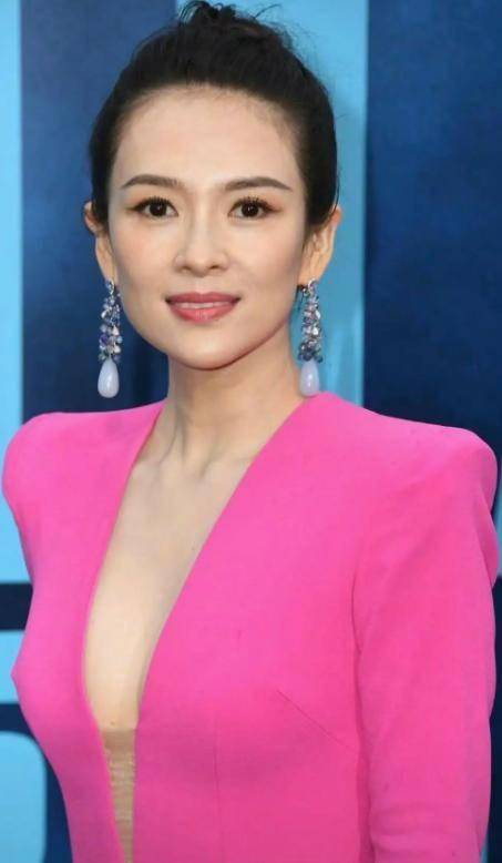 离婚不到三年，汪峰还是那个汪峰，可章子怡“面相”真的变了