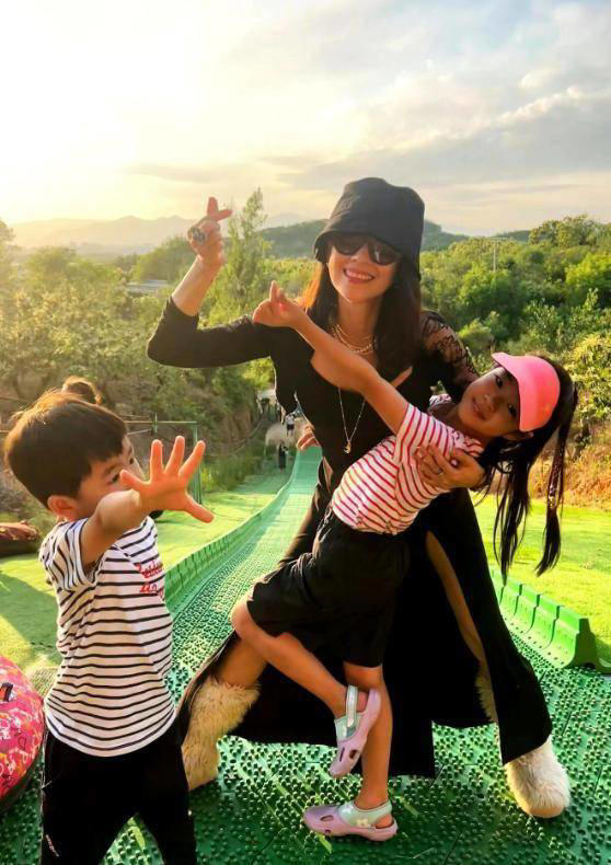 离婚不到三年，汪峰还是那个汪峰，可章子怡“面相”真的变了