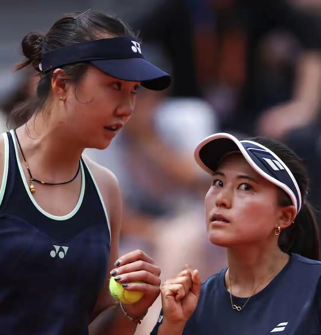 WTA250鲁昂站女双 汤千慧与搭档梁恩硕2-0取胜晋级
