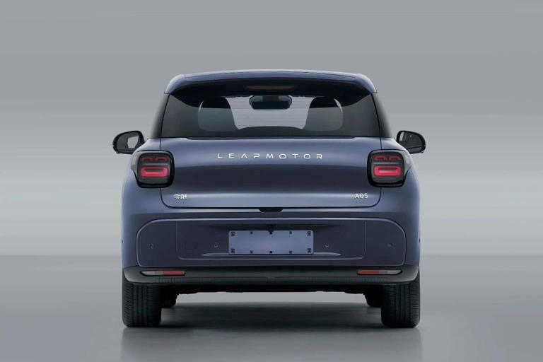 零跑A系列杀入低价市场！尺寸不小还有激光雷达，咋做到的?