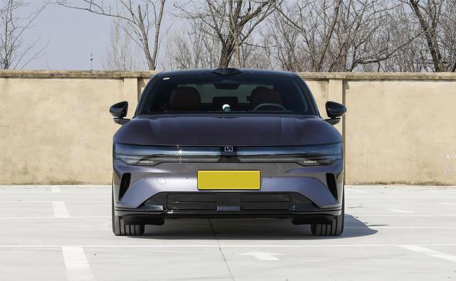 26款极氪007，2.73秒破百，激光雷达+700TOPS，纯电续航905公里