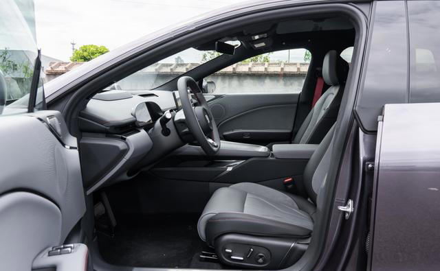 26款极氪007，2.73秒破百，激光雷达+700TOPS，纯电续航905公里