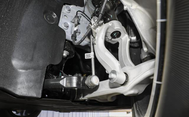 26款极氪007，2.73秒破百，激光雷达+700TOPS，纯电续航905公里