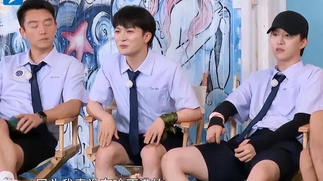 隐瞒了5年，原来这就是邓超三人离开跑男的原因，难怪五哈能大火