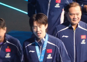 ���������籭�׹��ж��ѣ��������+�������� ��̨�����˷�������������